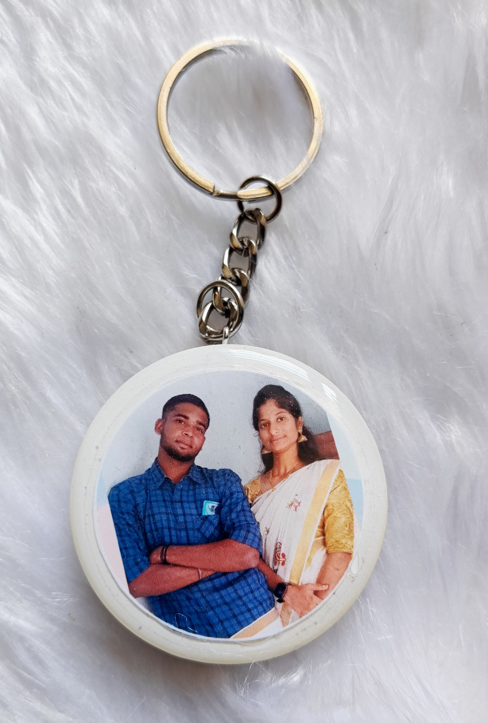 Handmade Resin Photo Keychain | Personalized Picture Memory Charm | Pocket-Sized Gift