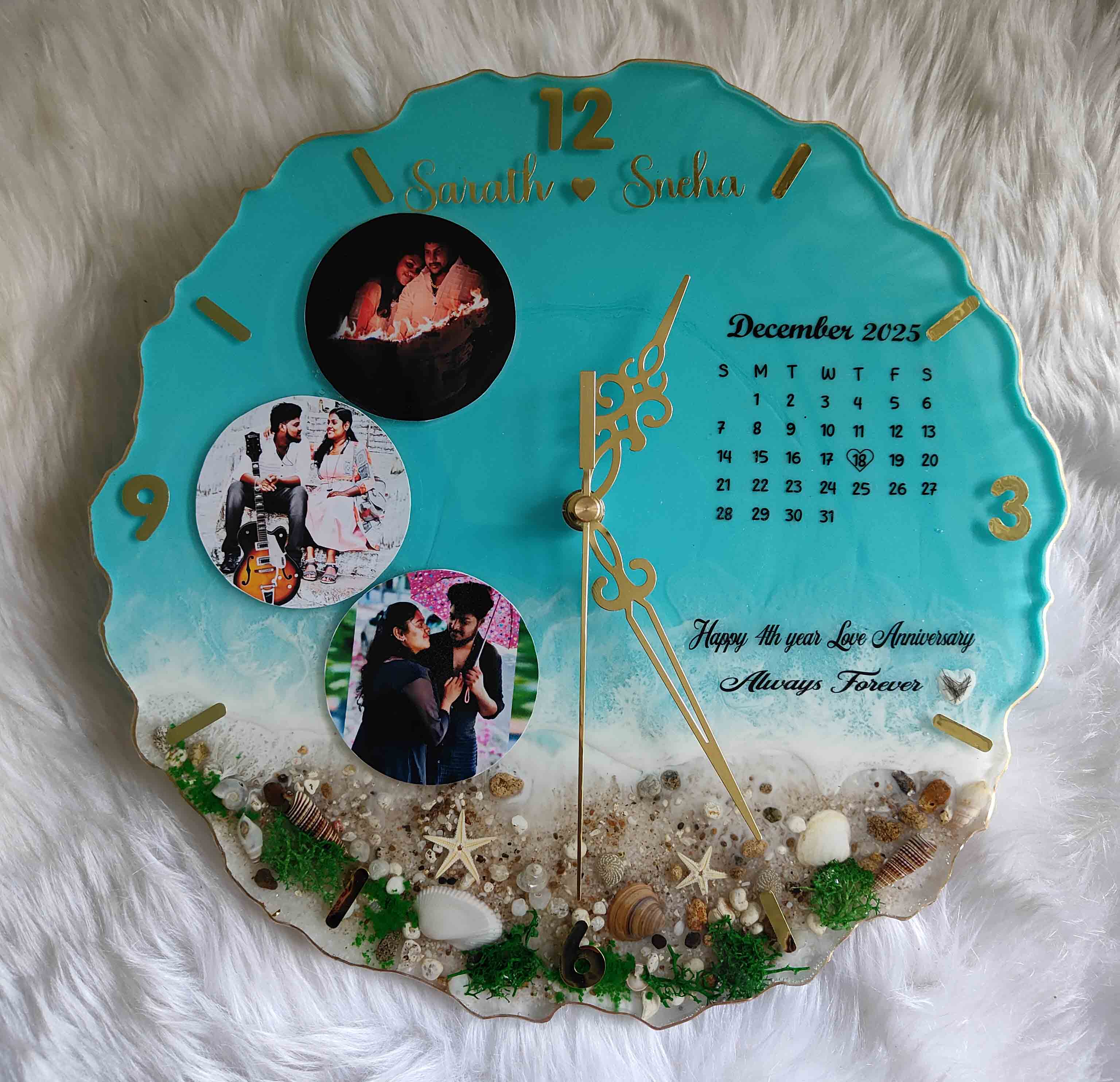 Personalized Couple Resin Clock – Anniversary Gift Idea