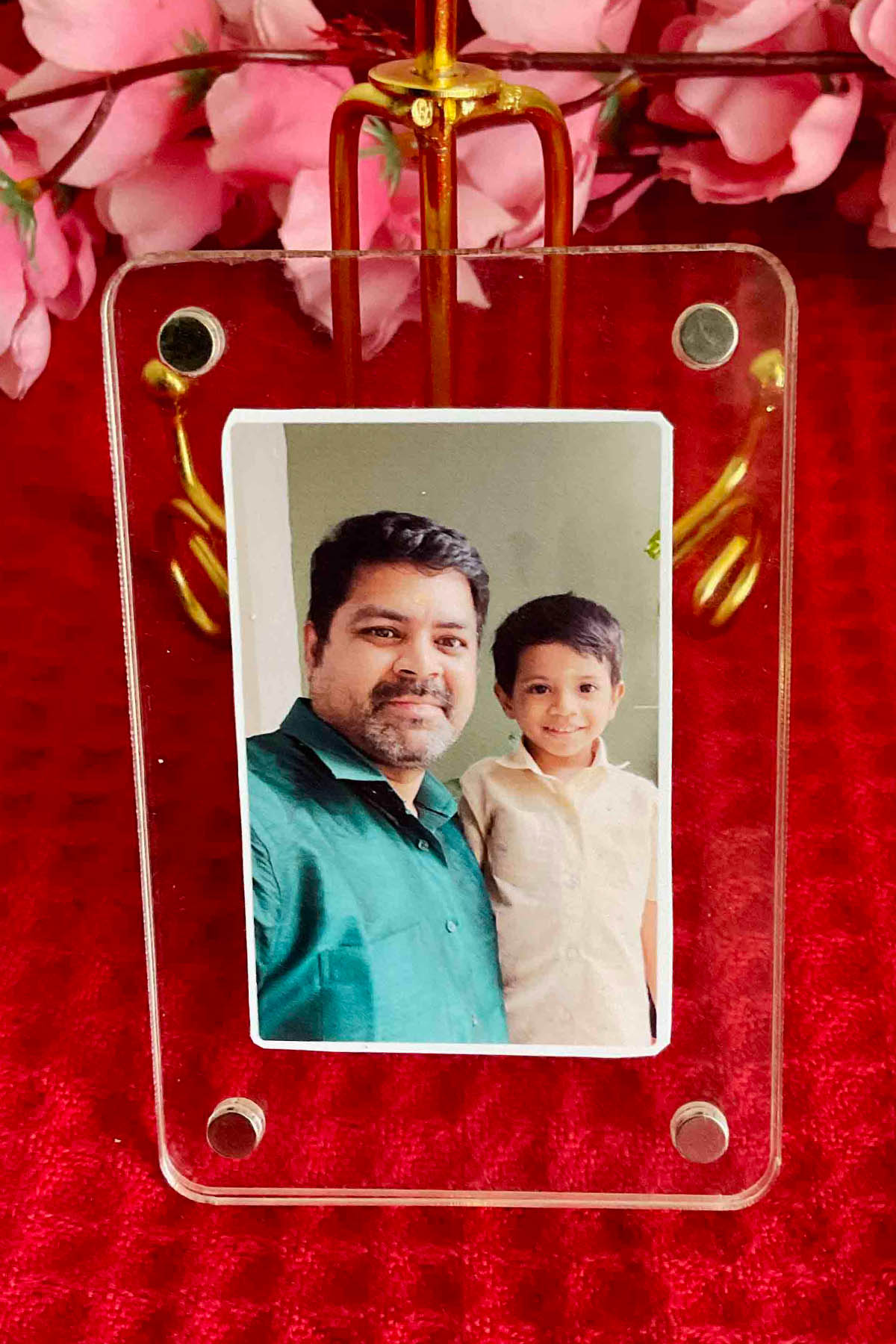 Mini Polaroid Fridge Magnet | Customizable Photo Keepsake