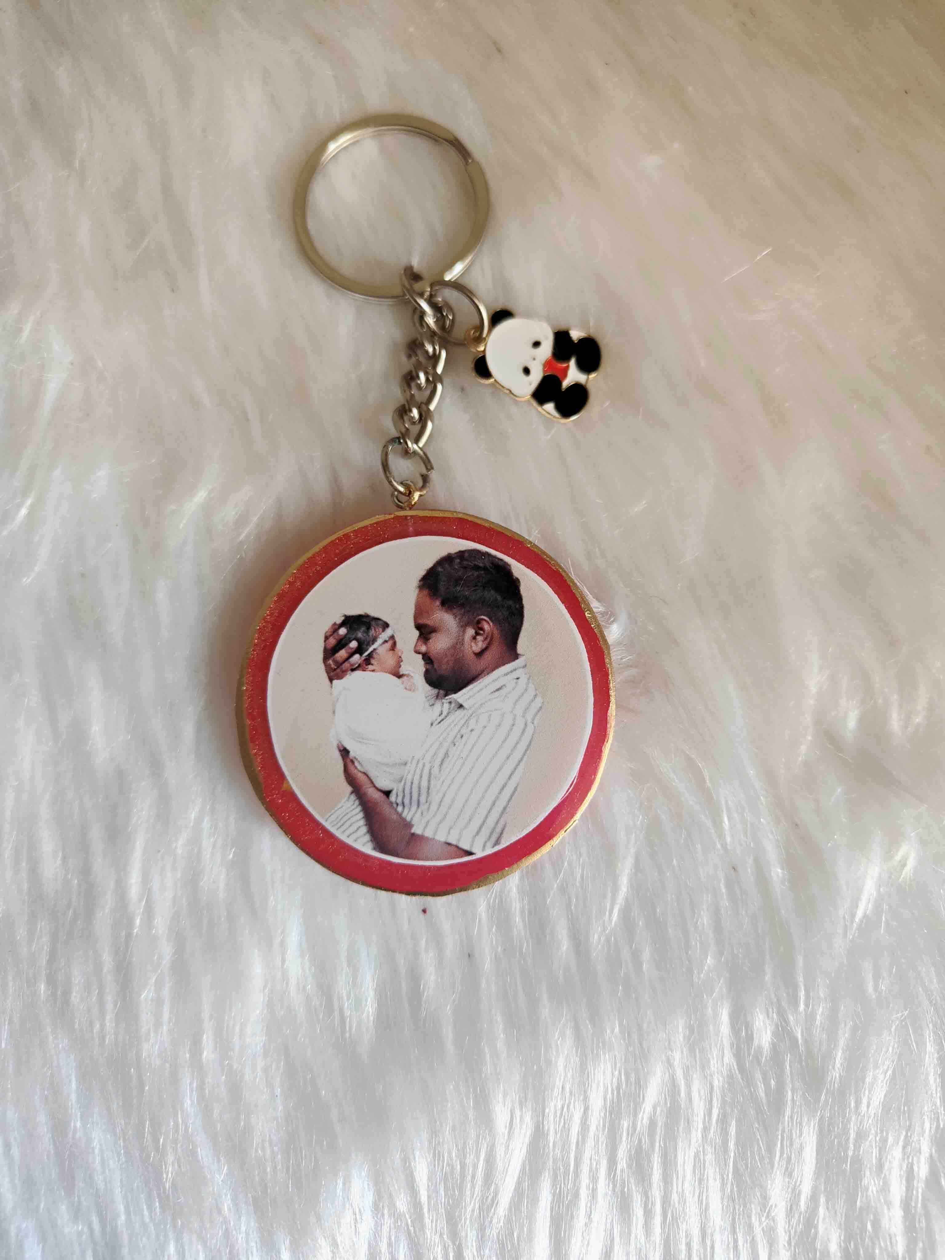 Personalized Resin Keychain – Custom Name Gift